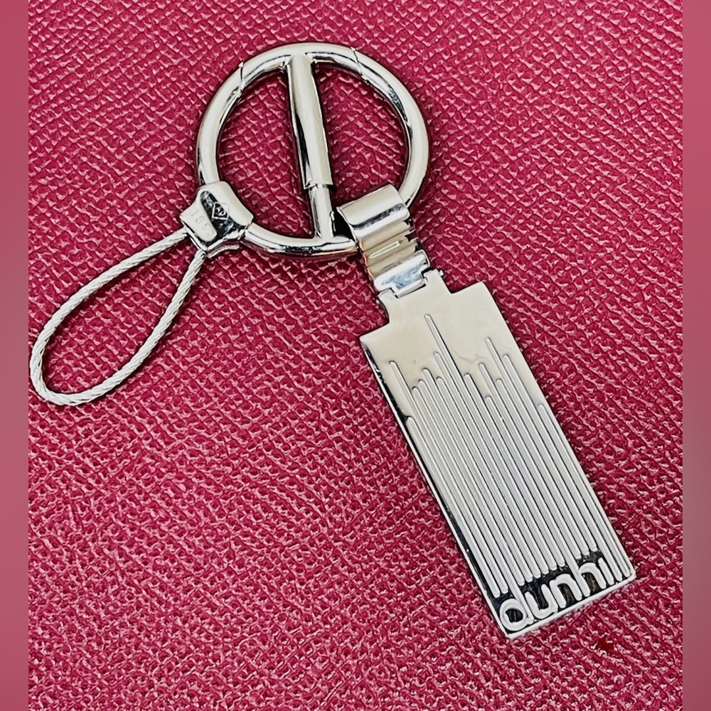 NWT dunhill silver logo key chain key fob framed clasp w/box